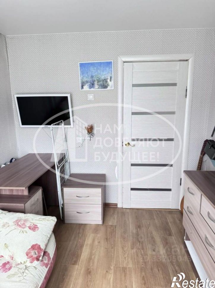 4-комн квартира ул Космонавтов, 6,  д. 6
