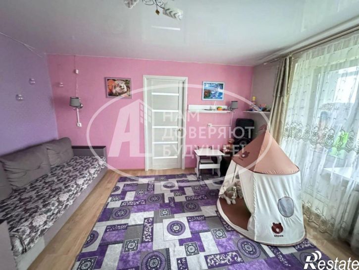 4-комн квартира ул Космонавтов, 6,  д. 6