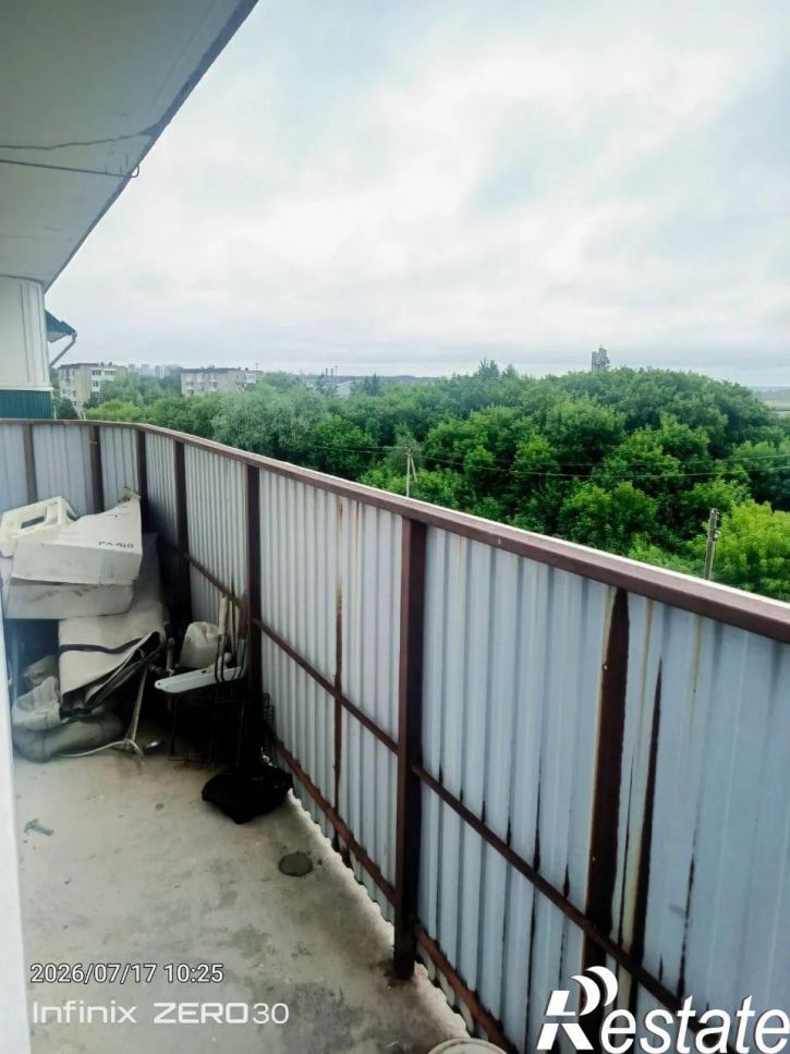 2-комн квартира Шоссе Космонавтов , 330в