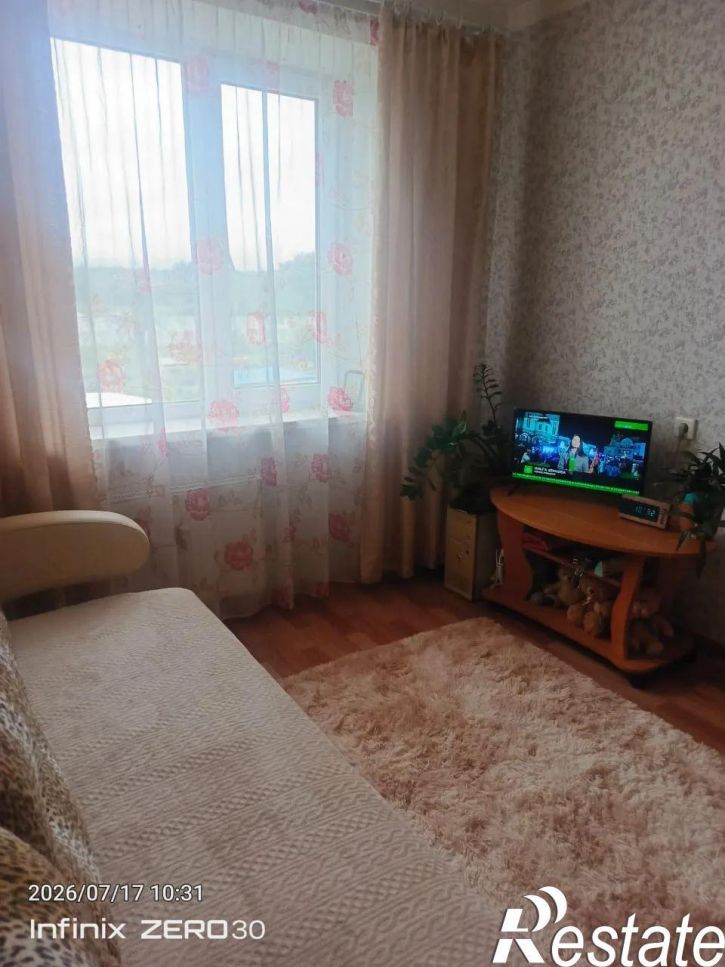 2-комн квартира Шоссе Космонавтов , 330в