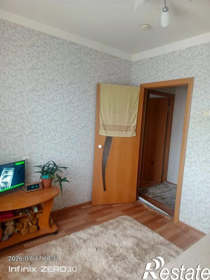 2-комн квартира Шоссе Космонавтов , 330в