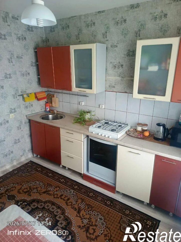2-комн квартира Шоссе Космонавтов , 330в