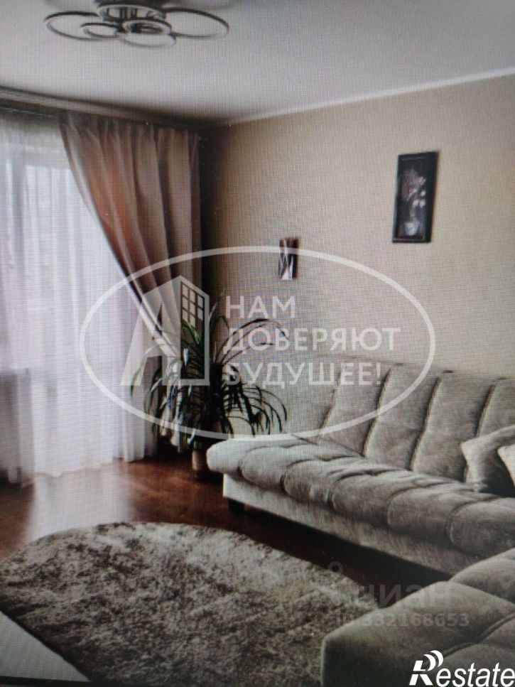 4-комн квартира пер Строителей, 5,  д. 5
