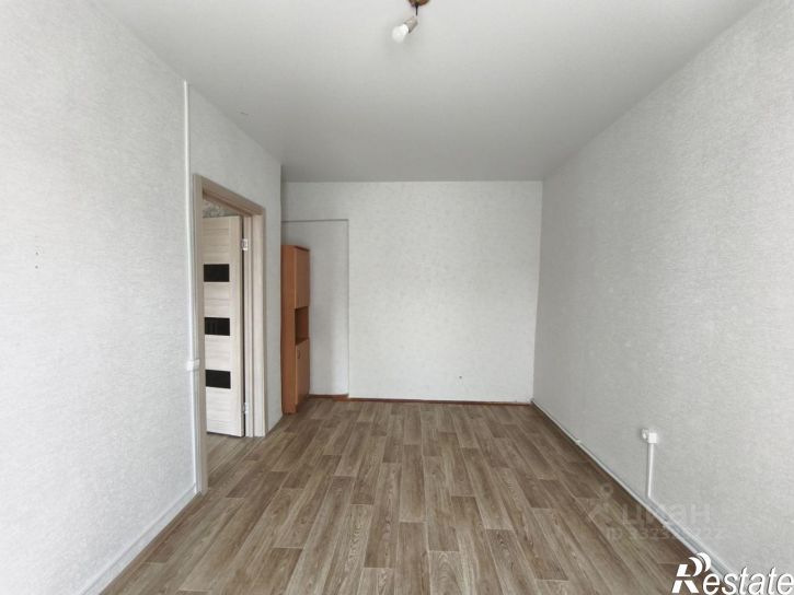 3-комн квартира ул Буденного, 8,  д. 8