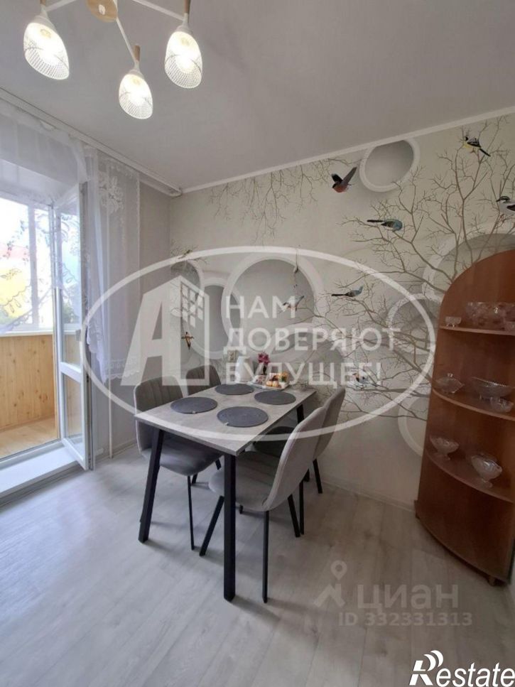 3-комн квартира ул Лизы Чайкиной, 20,  д. 20