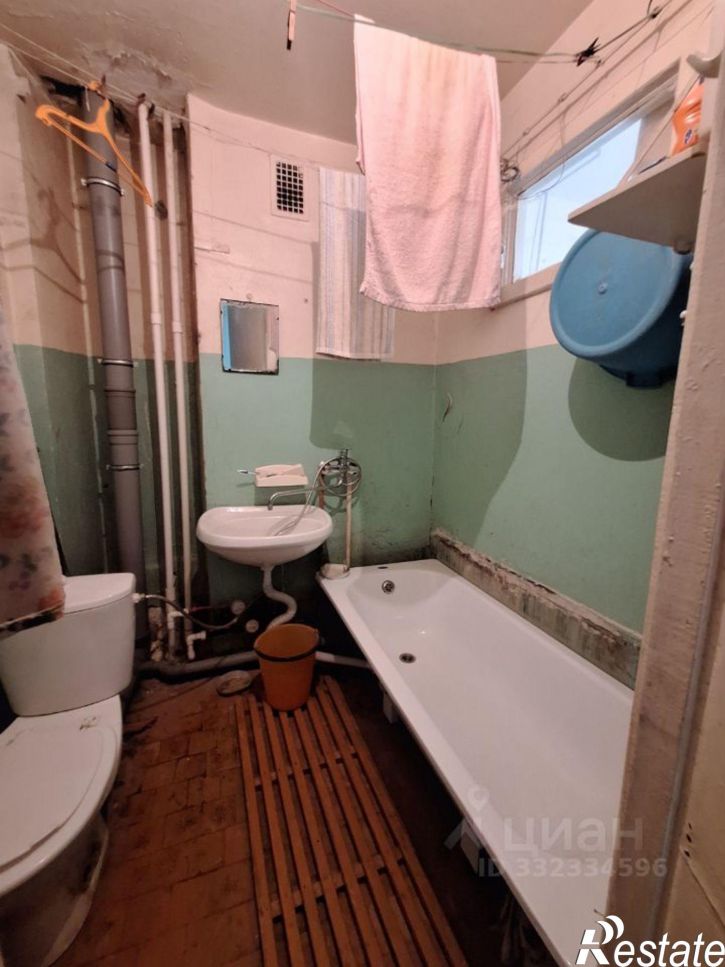 1-комн квартира ул Уральских танкистов, 1,  д. 1