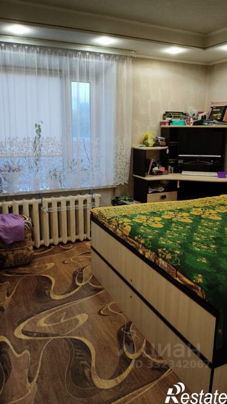 3-комн квартира ул Бачурина, 15,  д. 15
