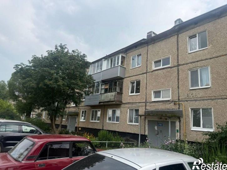 3-комн квартира ул Космонавтов, 4,  д. 4