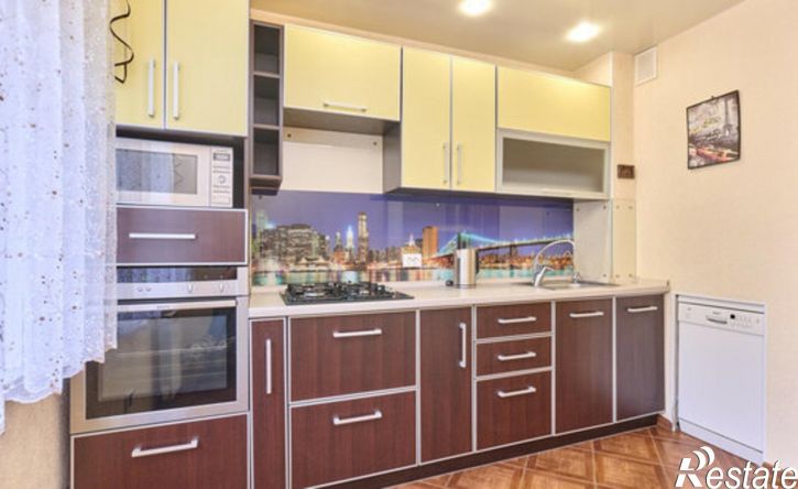 3-комн квартира Пермь, улица Коминтерна, 20