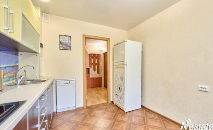 3-комн квартира Пермь, улица Коминтерна, 20