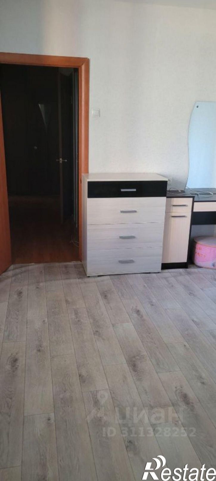 2-комн квартира Пермь, улица Кронита, 4/1