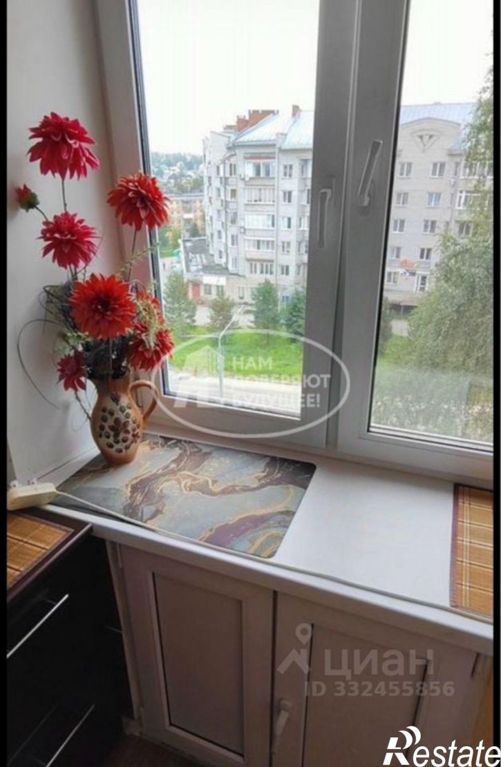 1-комн квартира пр-кт Победы, 3,  д. 3