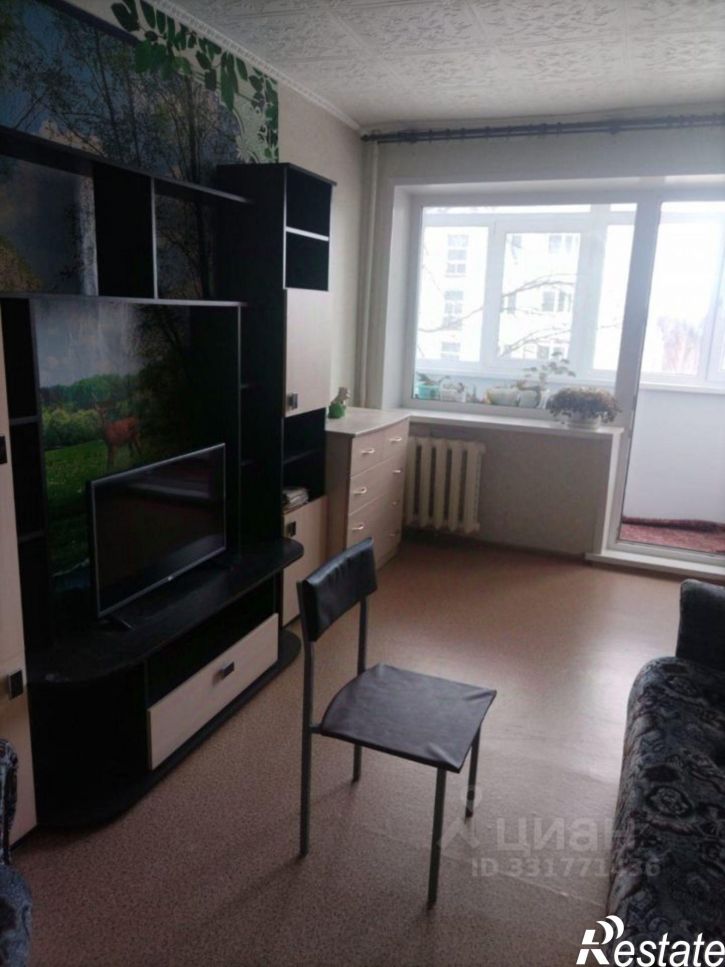 3-комн квартира ул Космонавтов, 3,  д. 3