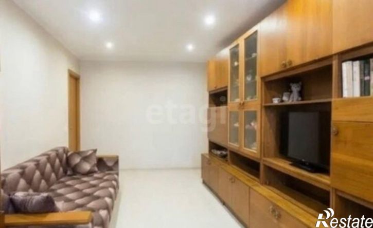 2-комн квартира Кунгур, улица Ленина, 56