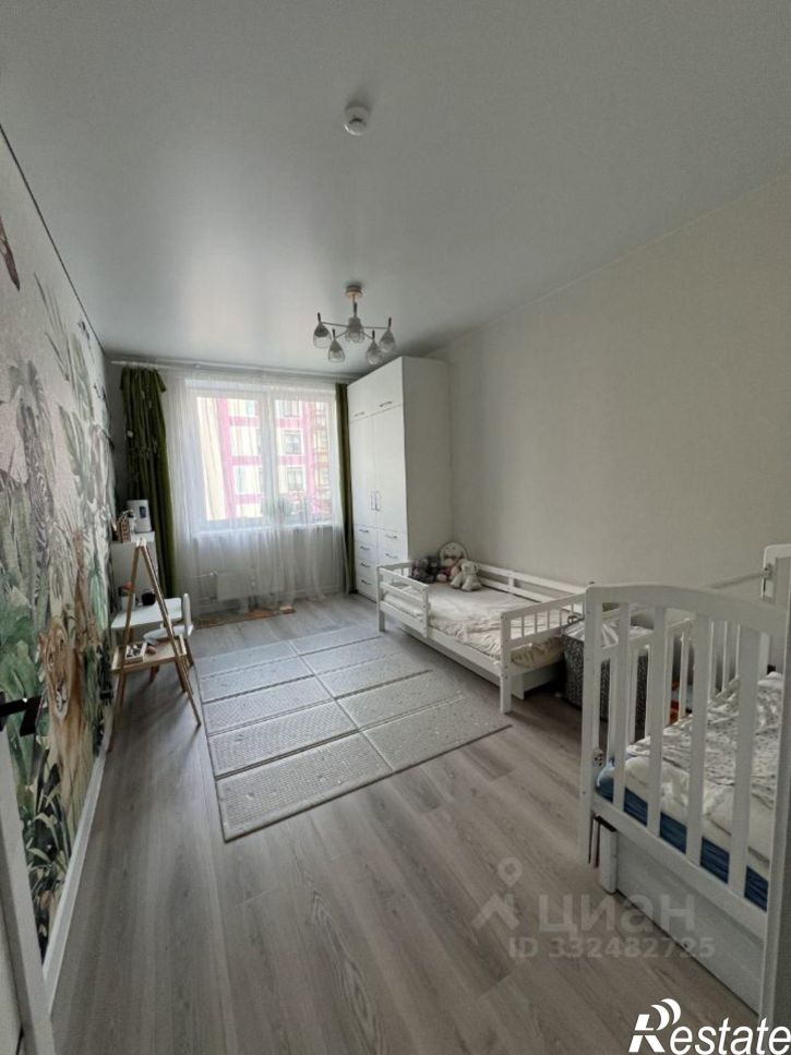 2-комн квартира Пермь, улица Борцов Революции, 1А