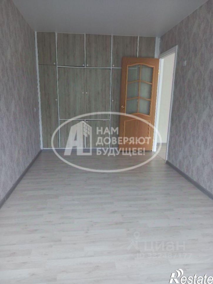 3-комн квартира Октябрьский пр-кт, 11,  д. 11
