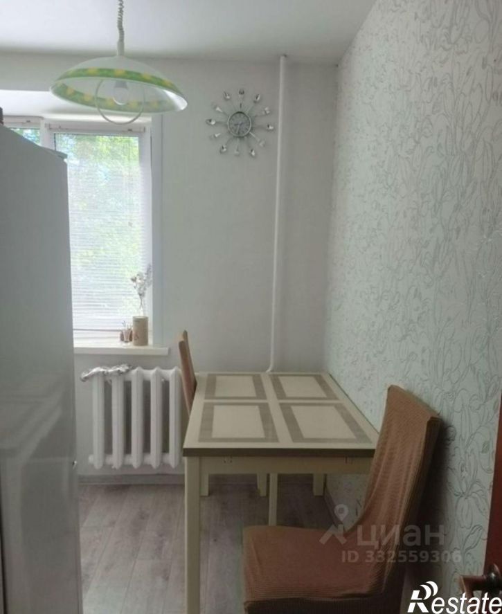 1-комн квартира ул Космонавтов, 10,  д. 10