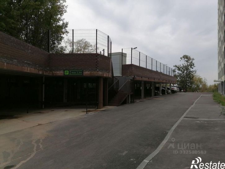Гараж/парковка Пермь, улица Лифанова, 38