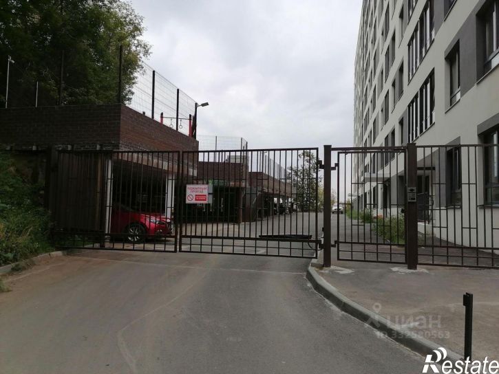 Гараж/парковка Пермь, улица Лифанова, 38