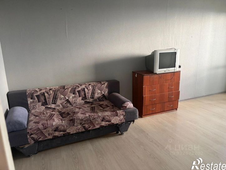 1-комн квартира ул 50 лет Октября, 8а,  д. 8а