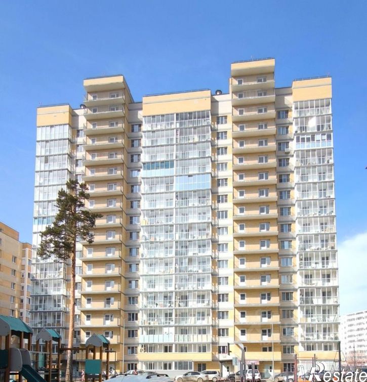 3-комн квартира Пермь, Углеуральская улица, 25