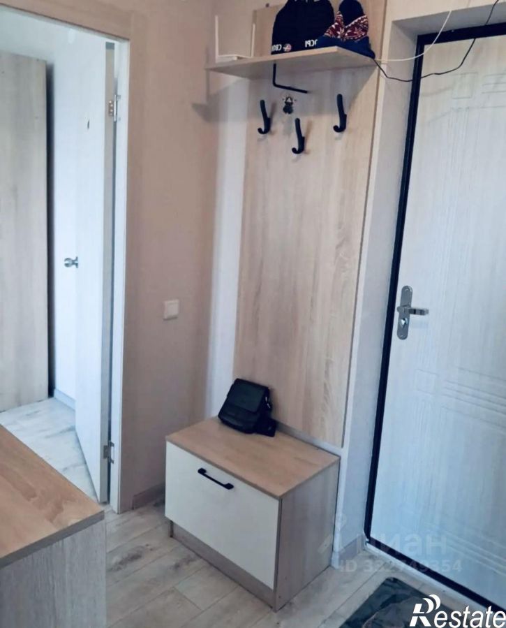 1-комн квартира улица Космонавтов, 3