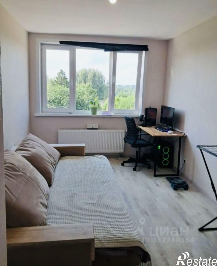 1-комн квартира улица Космонавтов, 3