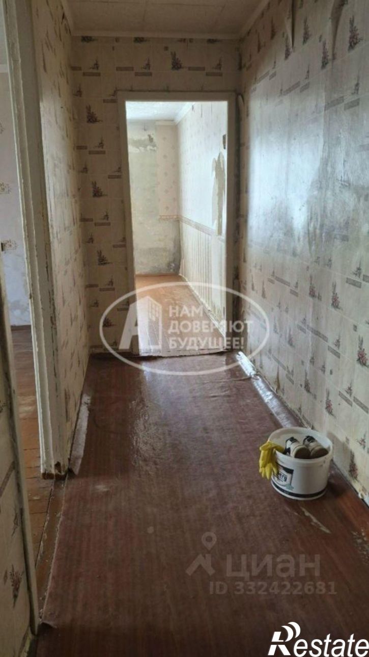3-комн квартира ул Космонавтов, 4,  д. 4