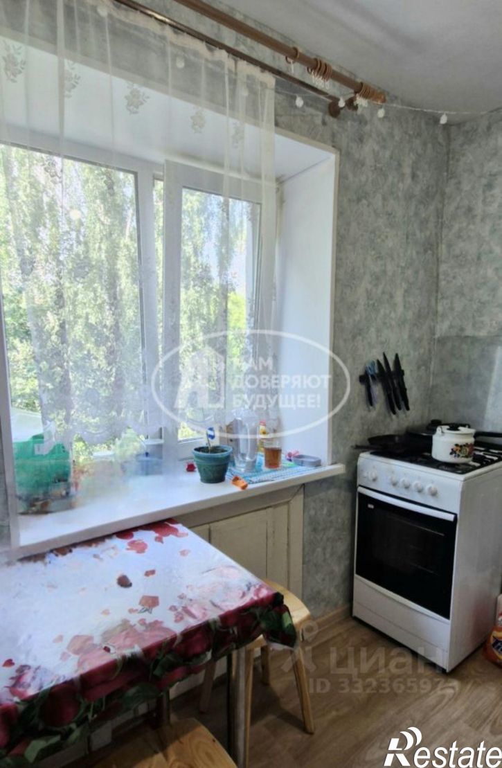2-комн квартира ул Бурылова, 5,  д. 5
