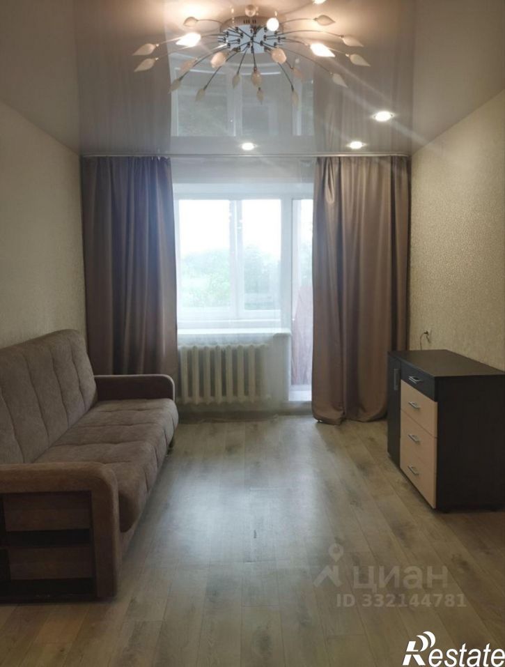 1-комн квартира ул Космонавтов, 10,  д. 10