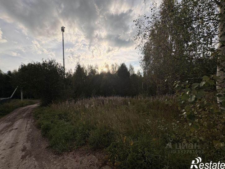 Земельный участок