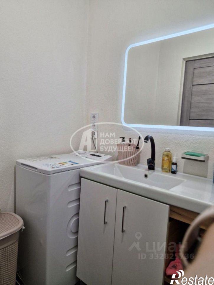 3-комн квартира ул Коммунистическая, 2 1,  д. 2 1,  к. 1