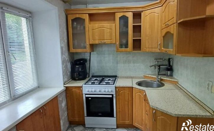 3-комн квартира ул Бурылова, 7,  д. 7