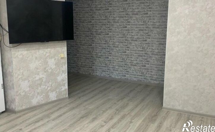 3-комн квартира ул Бурылова, 7,  д. 7