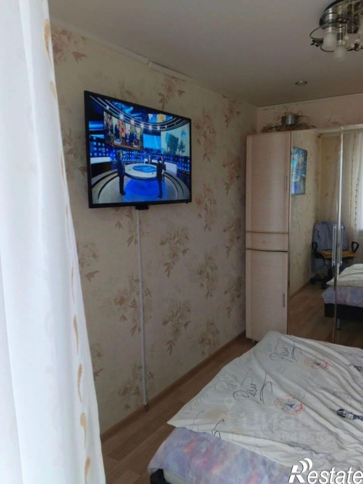 2-комн квартира ул Космонавтов, 4,  д. 4