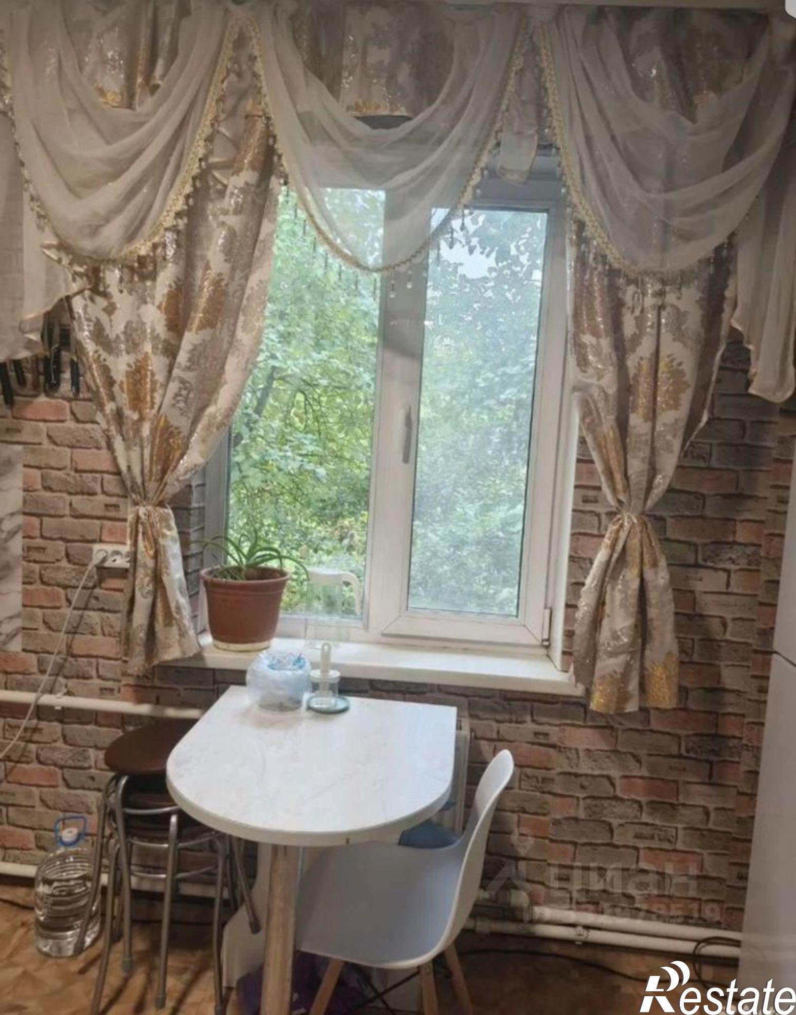 Купить дачу, дом, коттедж за 3 000 000 рублей на ул Революционная, 22