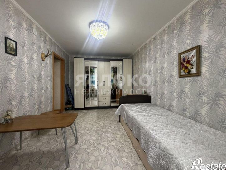 3-комн квартира ул 8 Марта, 3,  д. 3