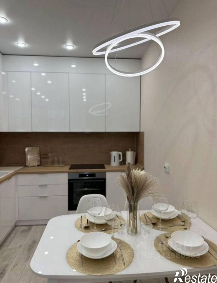 2-комн квартира Пермь, улица Борцов Революции, 1А