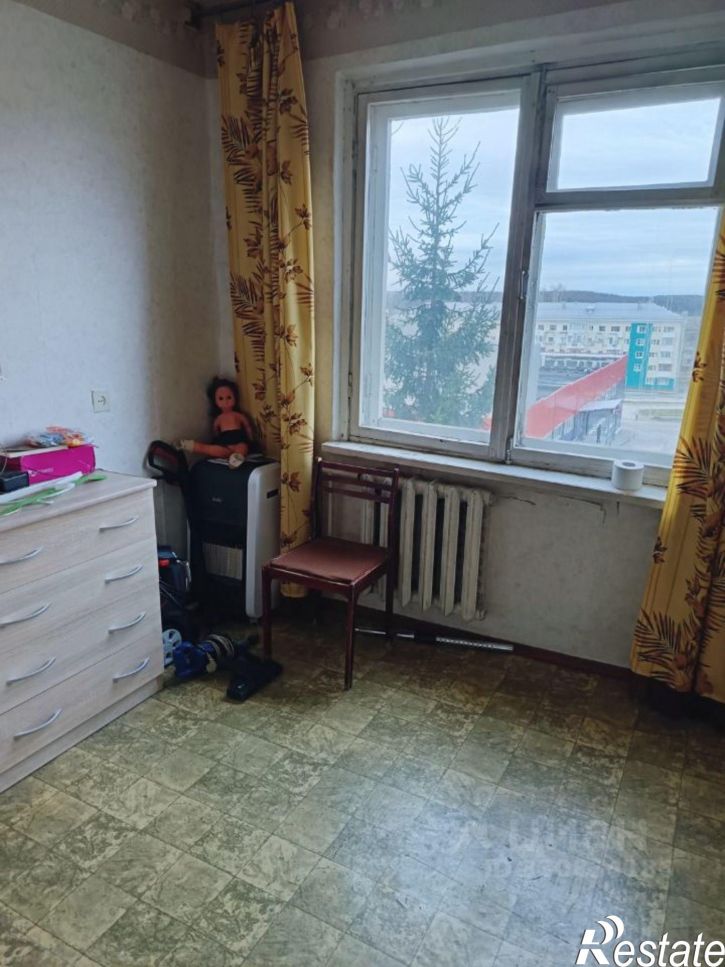 3-комн квартира Губаха, улица Космонавтов, 2