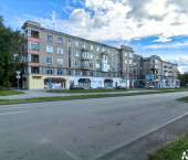 3-комн, 81кв м, этаж 2/5 пр-кт Ленина, 40