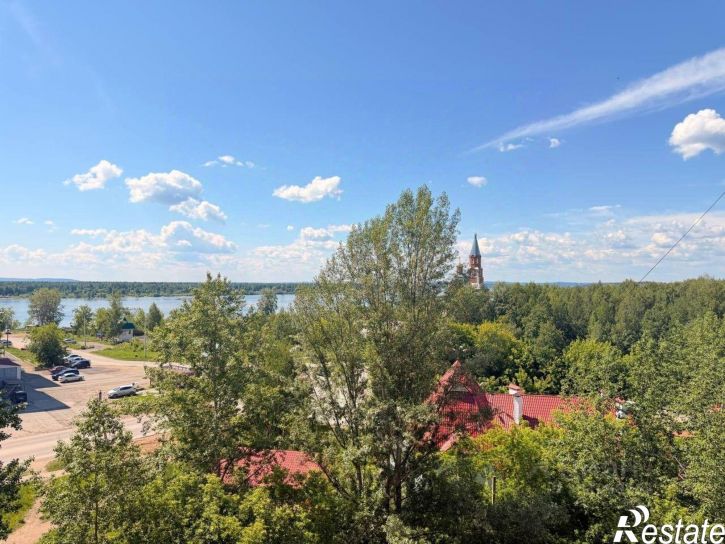 1-комн квартира ул Комарова, 1,  д. 1