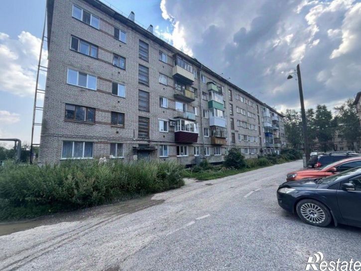 3-комн квартира ул Парковая, 1,  д. 1