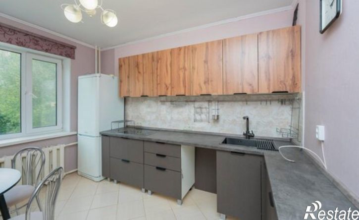 3-комн квартира Пермь, Янаульская улица, 24А