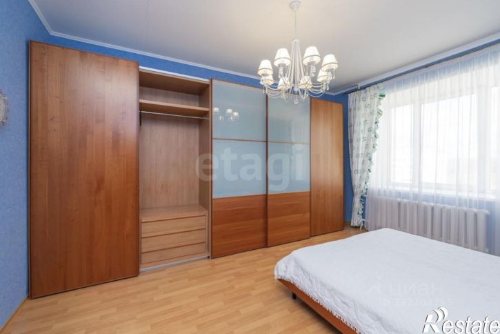 3-комн квартира ул Газовиков, 14,  д. 14