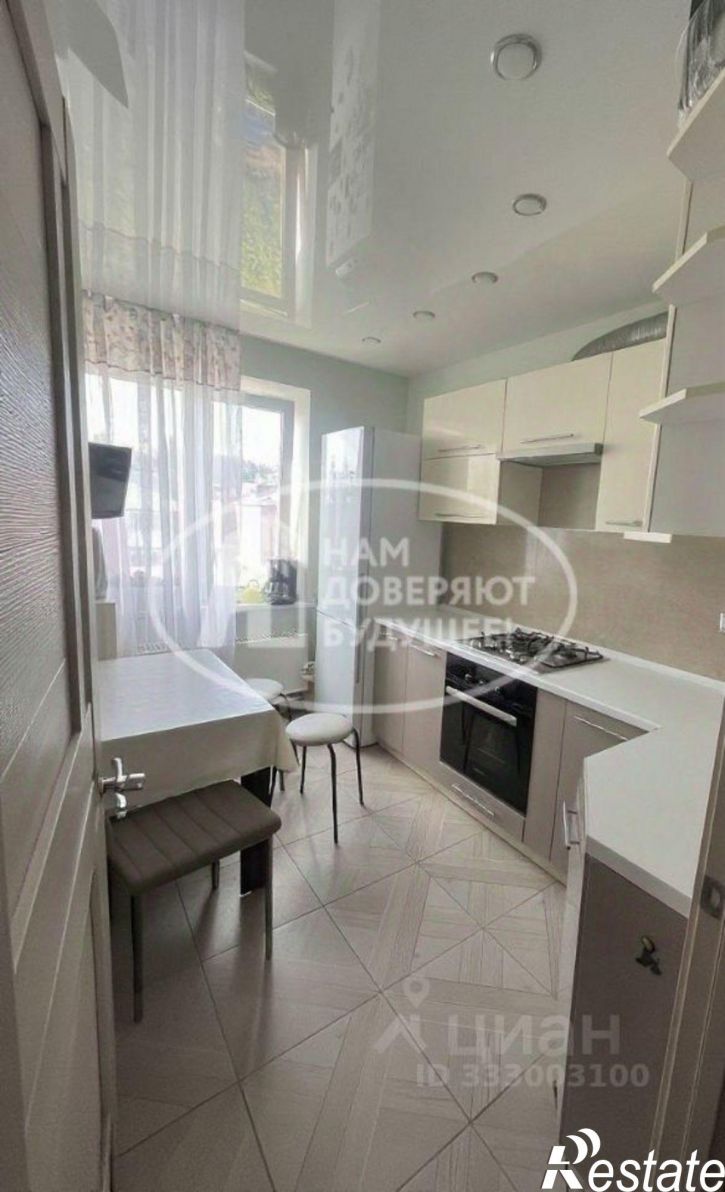 2-комн квартира б-р 48 Стрелковой Бригады, 3,  д. 3