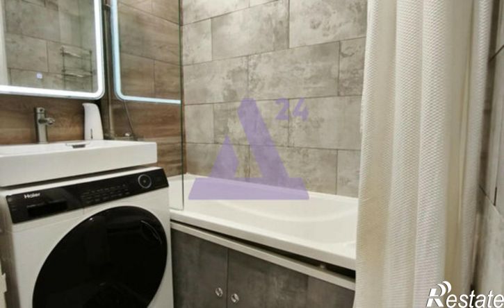 3-комн квартира Краснокамск, улица Энтузиастов, 13