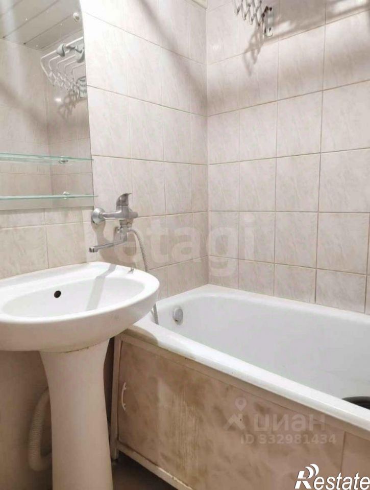 4-комн квартира Березники г, Пятилетки ул, 105