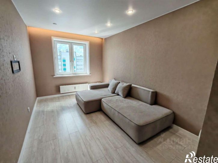 3-комн квартира улица Гашкова,дом 53к2