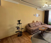 2-комн, 71кв м, этаж 2/3 ул Пятилетки, 35