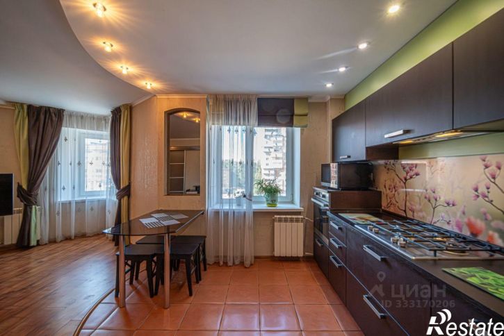 3-комн квартира Пермь, улица Революции, 8